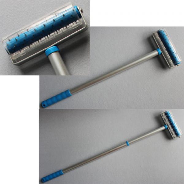 Telescopic Spiked Roller