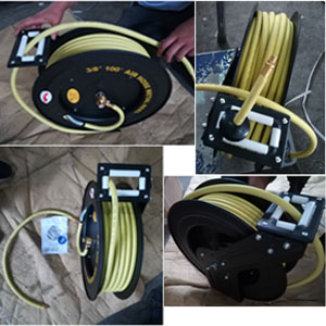 3/8 x 100 Auto-Rewind Air Hose Reel with rubber hose